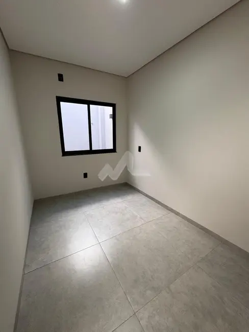 Foto 8 de Casa à venda em São Francisco, Toledo - PR