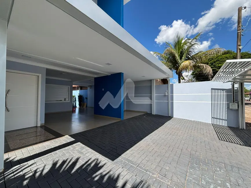 Foto 8 de Sobrado à venda em Jardim Porto Alegre, Toledo - PR