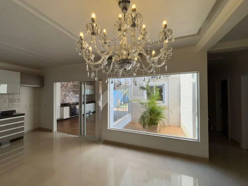 Foto 18 de Sobrado à venda em Jardim Porto Alegre, Toledo - PR