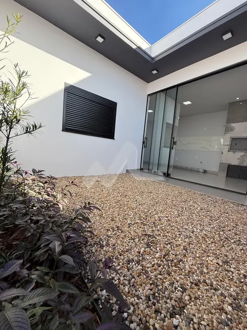Foto 15 de Casa à venda, 139m2 em Jardim Coopagro, Toledo - PR