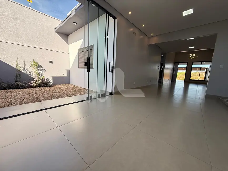 Foto 13 de Casa à venda, 139m2 em Jardim Coopagro, Toledo - PR