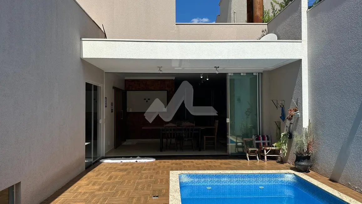 Foto 5 de Casa com 1 quarto à venda, 240m2 em Jardim Gisela, Toledo - PR