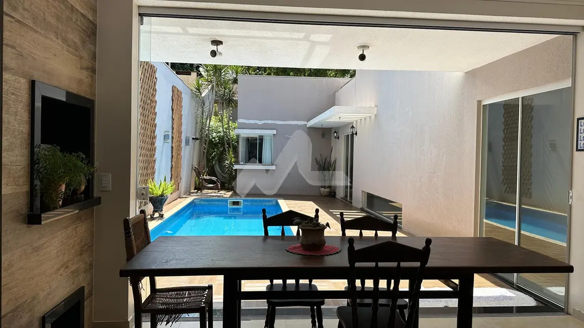 Foto 6 de Casa com 1 quarto à venda, 240m2 em Jardim Gisela, Toledo - PR