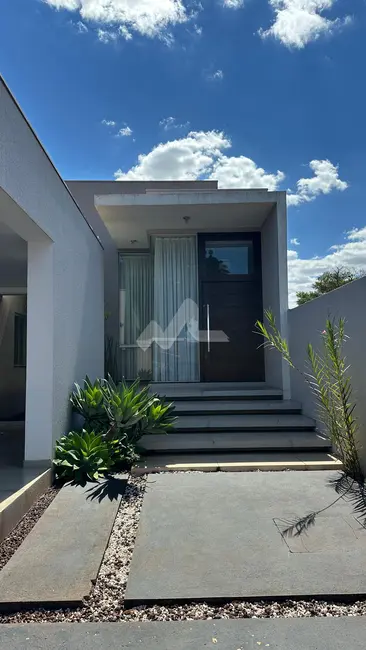 Foto 2 de Casa com 1 quarto à venda, 240m2 em Jardim Gisela, Toledo - PR