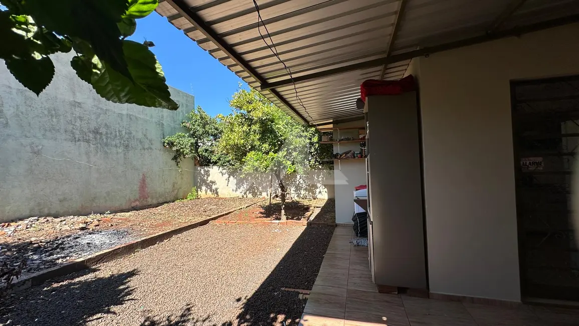 Foto 23 de Casa à venda, 92m2 em Jardim Coopagro, Toledo - PR