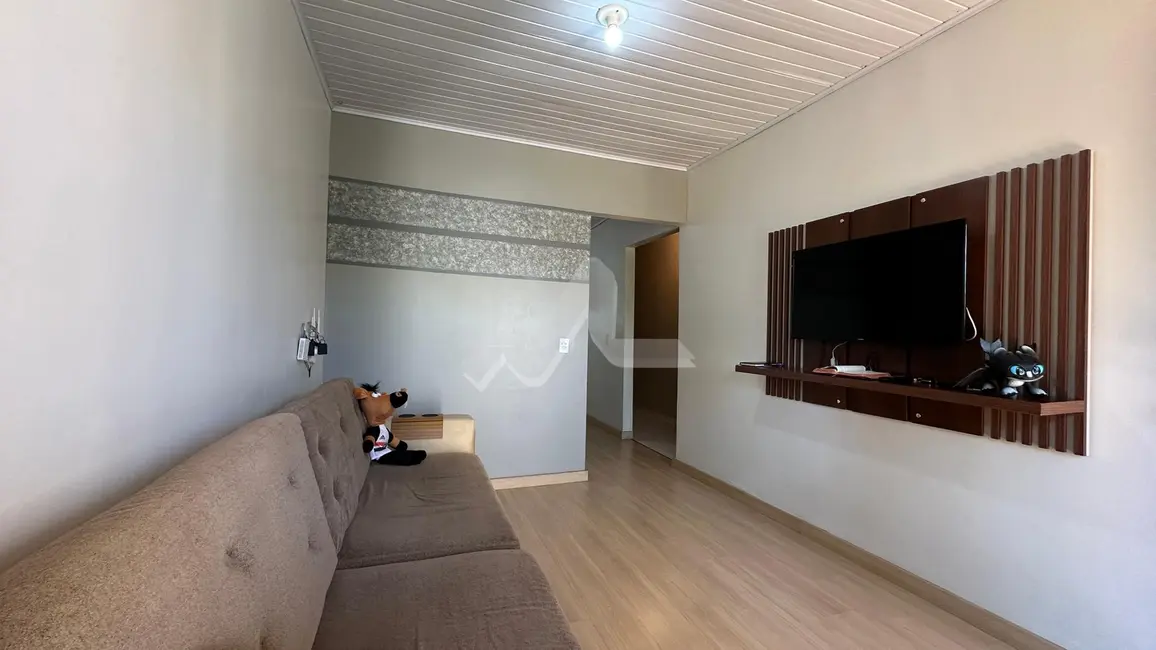 Foto 6 de Casa à venda, 92m2 em Jardim Coopagro, Toledo - PR