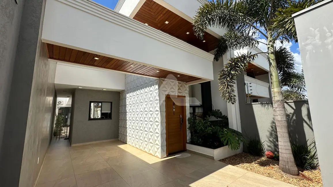 Foto 1 de Casa com 2 quartos à venda, 120m2 em Jardim Pancera, Toledo - PR