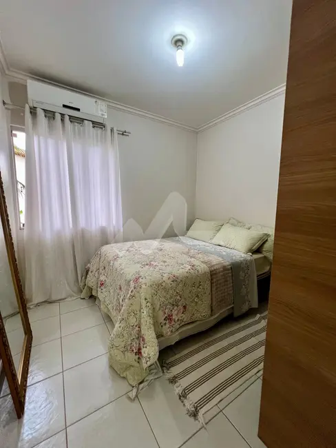 Foto 11 de Casa à venda, 166m2 em Jardim Pancera, Toledo - PR