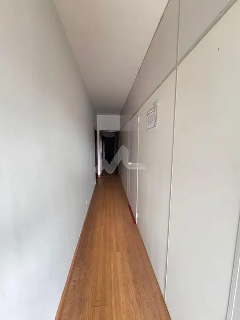 Casa para alugar, 267m2 em Centro, Toledo - PR - imagem 9 Foto 9 de Casa para alugar, 267m2 em Centro, Toledo - PR