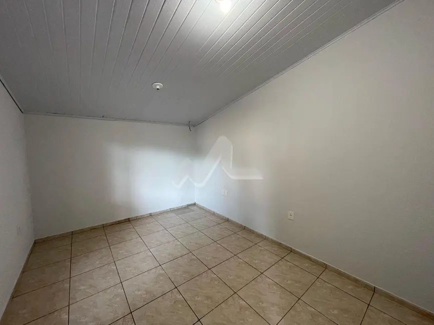 Foto 17 de Casa para alugar, 267m2 em Centro, Toledo - PR