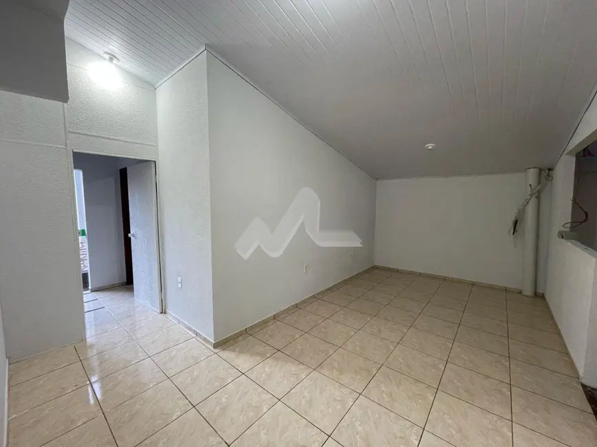 Foto 23 de Casa para alugar, 267m2 em Centro, Toledo - PR