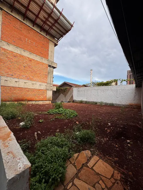 Foto 29 de Casa para alugar, 267m2 em Centro, Toledo - PR