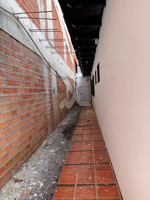 Foto 34 de Casa para alugar, 267m2 em Centro, Toledo - PR