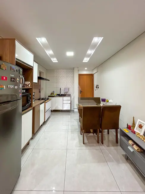 Foto 6 de Apartamento com 2 quartos à venda, 60m2 em Jardim Pancera, Toledo - PR