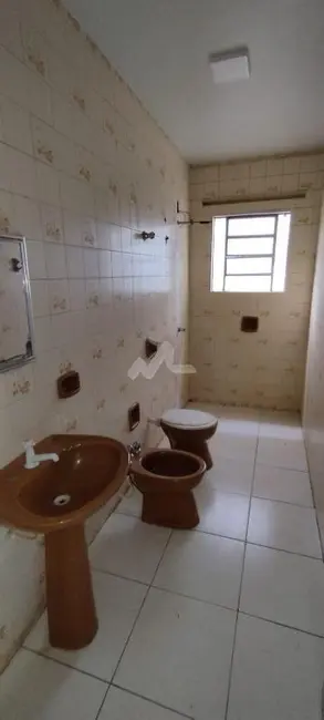Apartamento com 3 quartos para alugar, 126m2 em Centro, Toledo - PR - imagem 9 Foto 9 de Apartamento com 3 quartos para alugar, 126m2 em Centro, Toledo - PR