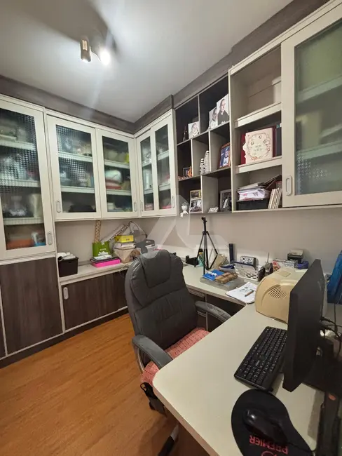 Foto 7 de Casa com 3 quartos à venda, 261m2 em Centro, Toledo - PR