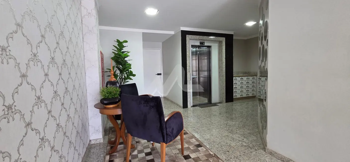 Apartamento com 2 quartos para alugar em Centro, Toledo - PR - imagem 2 Foto 2 de Apartamento com 2 quartos para alugar em Centro, Toledo - PR