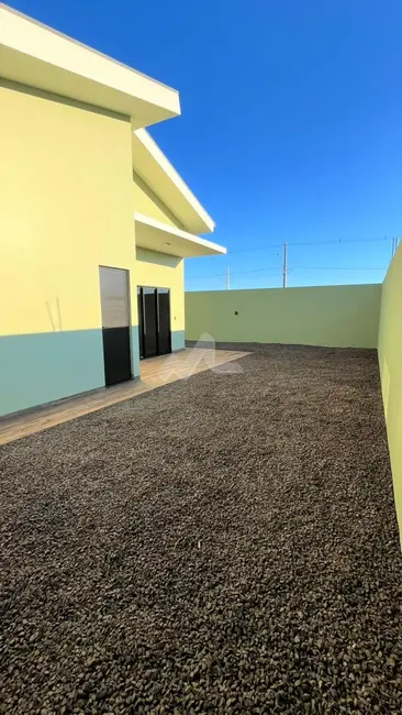 Foto 9 de Casa com 2 quartos à venda, 109m2 em Jardim Coopagro, Toledo - PR