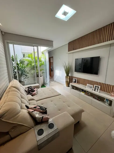 Foto 9 de Casa com 1 quarto à venda, 180m2 em Jardim Pancera, Toledo - PR