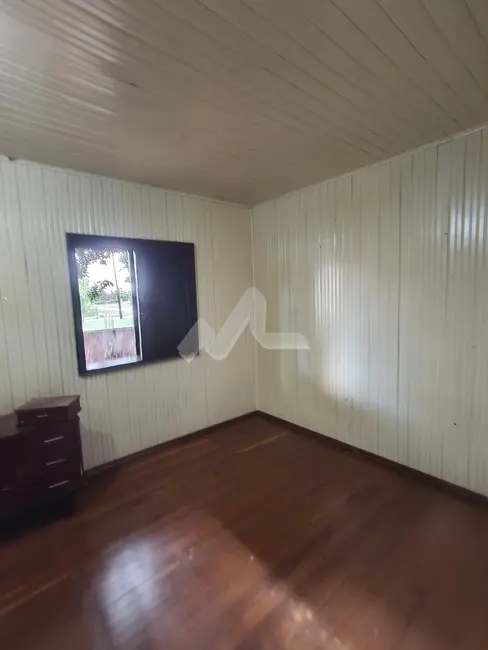 Casa com 2 quartos para alugar, 140m2 em Toledo - PR - imagem 9 Foto 9 de Casa com 2 quartos para alugar, 140m2 em Toledo - PR