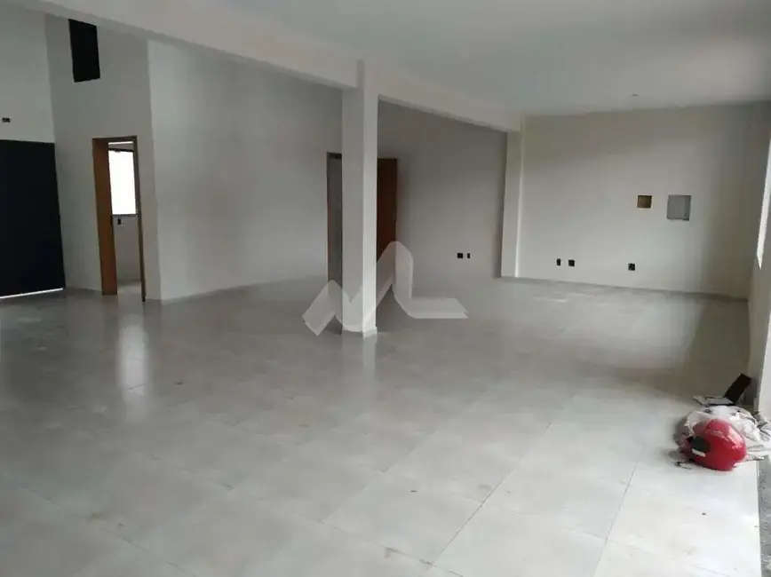 Sala Comercial para alugar, 193m2 em Vila Pioneiro, Toledo - PR - imagem 4 Foto 4 de Sala Comercial para alugar, 193m2 em Vila Pioneiro, Toledo - PR