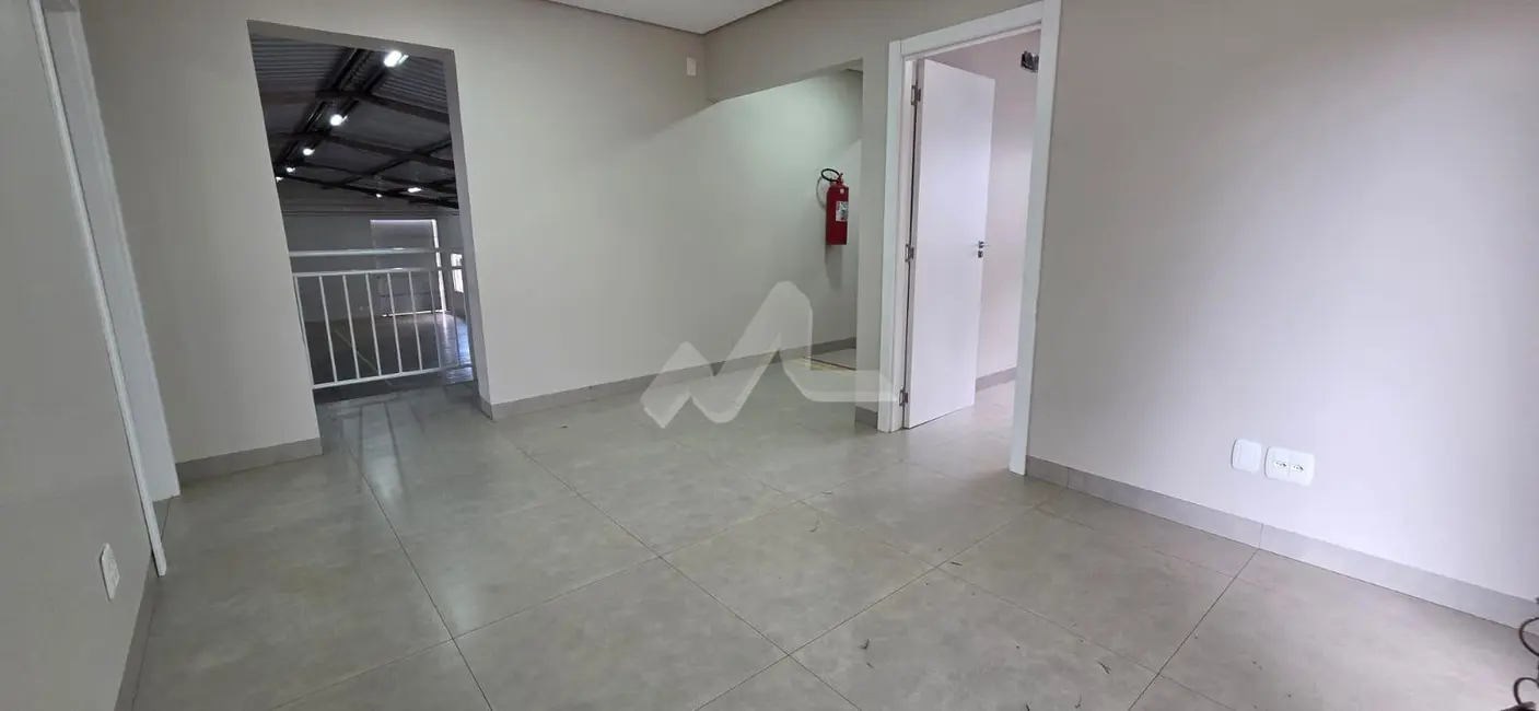 Foto 9 de Armazém / Galpão à venda, 490m2 em Centro, Toledo - PR