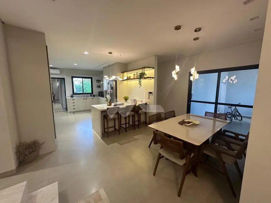 Foto 6 de Sobrado com 1 quarto à venda, 347m2 em Tocantins, Toledo - PR