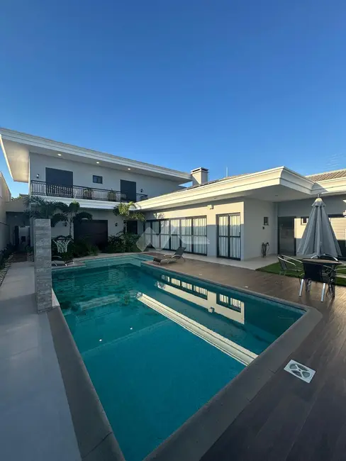 Foto 4 de Sobrado com 1 quarto à venda, 347m2 em Tocantins, Toledo - PR