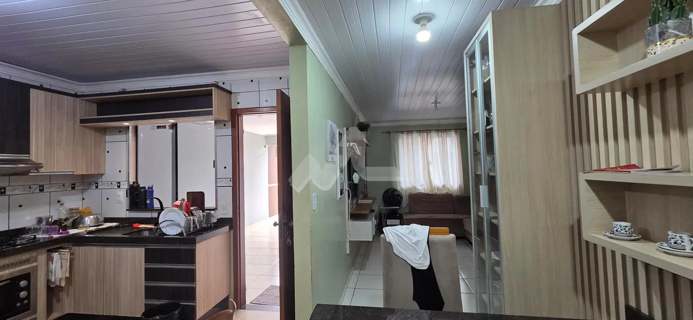 Foto 5 de Casa com 2 quartos à venda, 110m2 em Jardim Coopagro, Toledo - PR