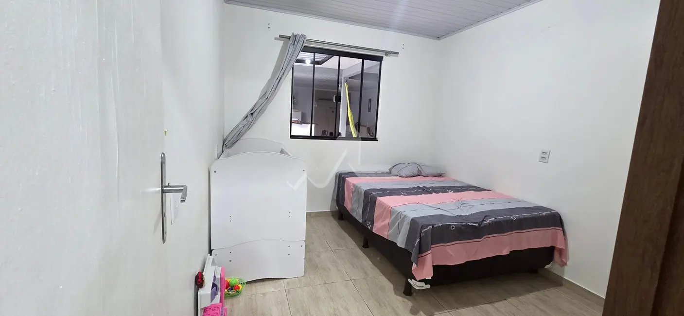 Foto 7 de Casa com 2 quartos à venda, 110m2 em Jardim Coopagro, Toledo - PR