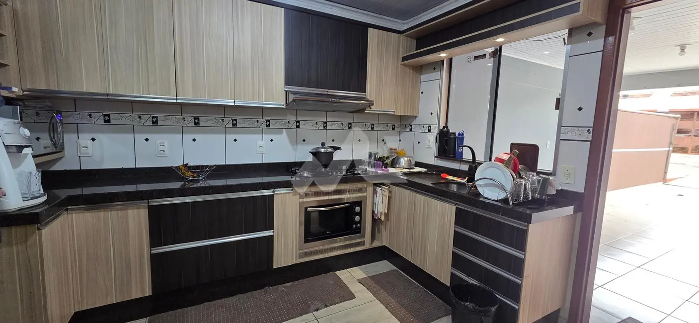 Foto 6 de Casa com 2 quartos à venda, 110m2 em Jardim Coopagro, Toledo - PR