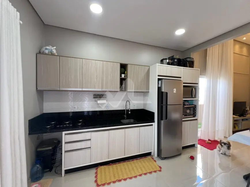 Foto 6 de Casa com 1 quarto à venda, 58m2 em Jardim Coopagro, Toledo - PR