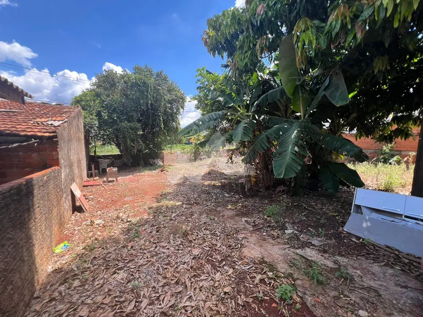 Foto 3 de Casa com 2 quartos à venda, 108m2 em Independência, Toledo - PR