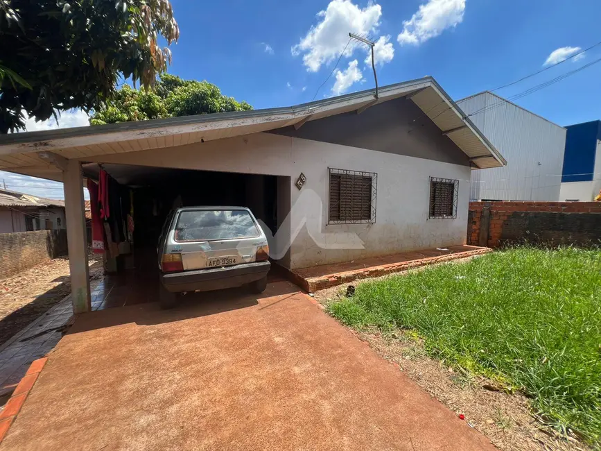 Foto 2 de Casa com 2 quartos à venda, 108m2 em Independência, Toledo - PR