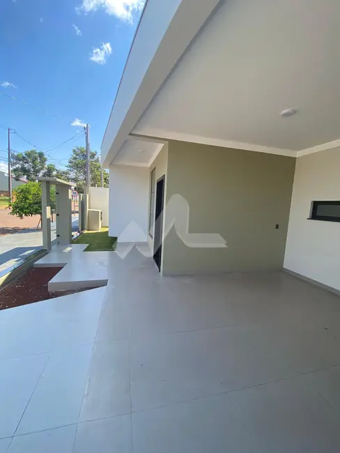 Foto 8 de Casa com 2 quartos à venda, 98m2 em Vila Industrial, Toledo - PR