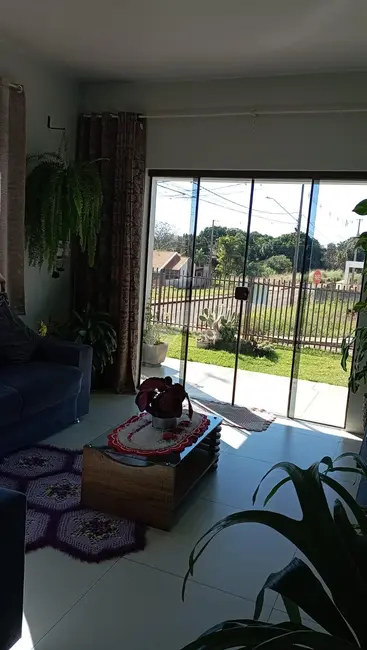 Casa à venda, 97m2 em Ouro Verde Do Oeste - PR - imagem 2 Foto 2 de Casa à venda, 97m2 em Ouro Verde Do Oeste - PR