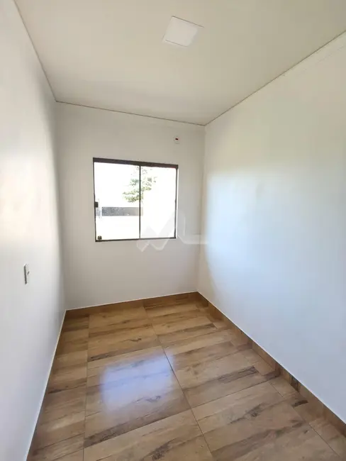Foto 8 de Casa com 2 quartos para alugar, 40m2 em Cascavel - PR