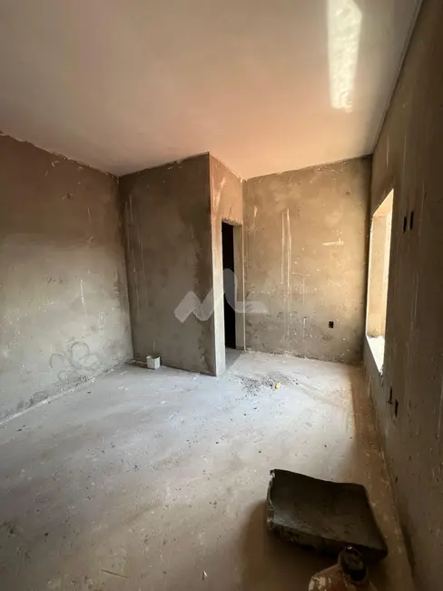Foto 4 de Casa com 2 quartos à venda, 95m2 em Vila Becker, Toledo - PR