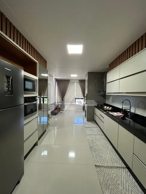 Apartamento para alugar em Centro, Toledo - PR - imagem 5 Foto 5 de Apartamento para alugar em Centro, Toledo - PR