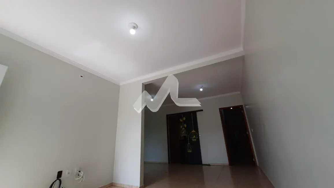 Casa com 1 quarto à venda, 66m2 em Vila Operária, Toledo - PR - imagem 8 Foto 8 de Casa com 1 quarto à venda, 66m2 em Vila Operária, Toledo - PR
