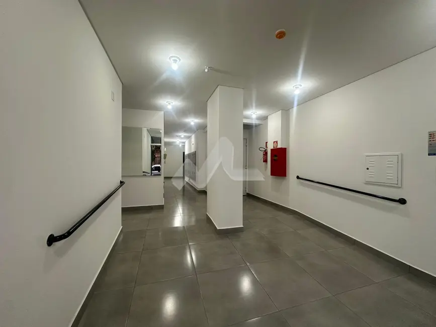 Apartamento com 2 quartos para alugar, 54m2 em Vila Industrial, Toledo - PR - imagem 2 Foto 2 de Apartamento com 2 quartos para alugar, 54m2 em Vila Industrial, Toledo - PR