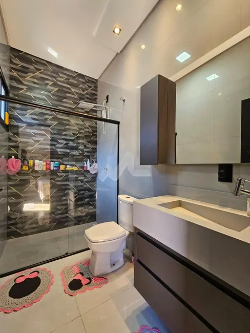 Foto 20 de Casa à venda em Jardim Panorama, Toledo - PR