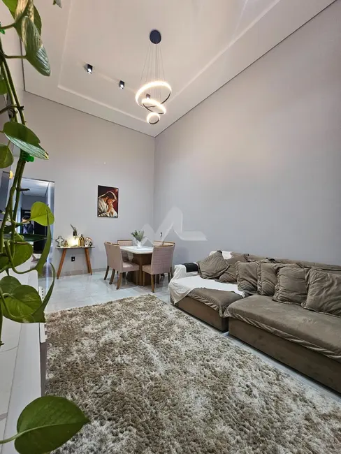 Foto 2 de Casa à venda em Jardim Panorama, Toledo - PR