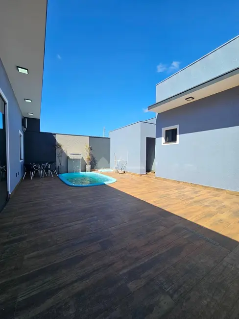 Foto 15 de Casa à venda em Jardim Panorama, Toledo - PR