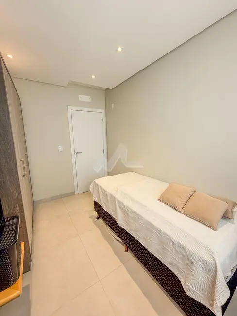 Foto 15 de Sobrado à venda em Vila Becker, Toledo - PR