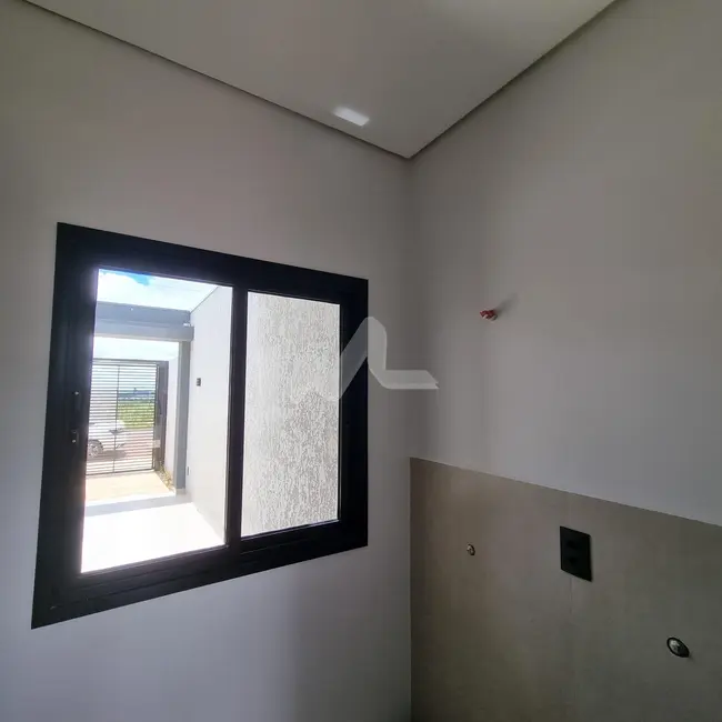 Foto 13 de Casa à venda em Jardim Coopagro, Toledo - PR