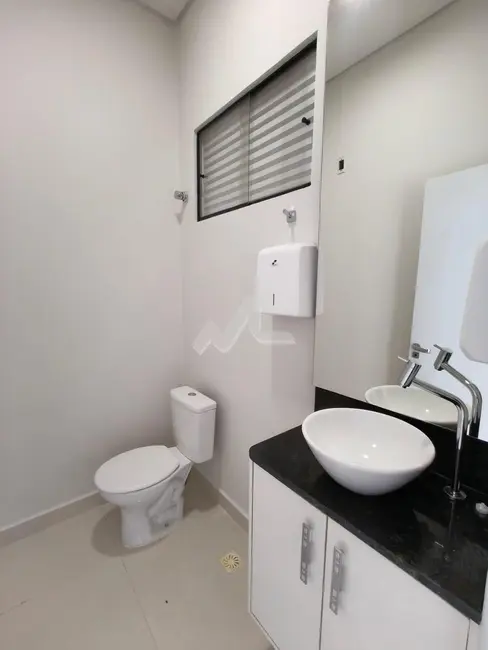 Sala Comercial para alugar, 100m2 em Centro, Toledo - PR - imagem 9 Foto 9 de Sala Comercial para alugar, 100m2 em Centro, Toledo - PR