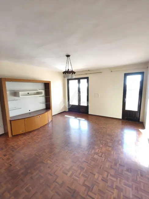 Apartamento com 2 quartos para alugar, 140m2 em Centro, Toledo - PR - imagem 1 Foto 1 de Apartamento com 2 quartos para alugar, 140m2 em Centro, Toledo - PR