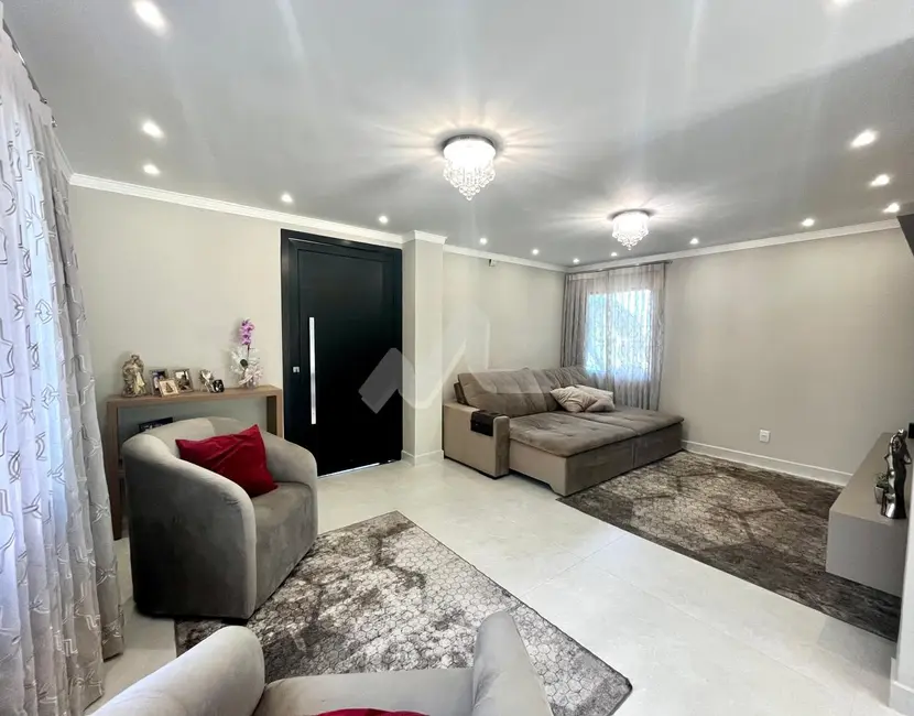 Foto 3 de Casa com 3 quartos à venda, 415m2 em Centro, Cascavel - PR