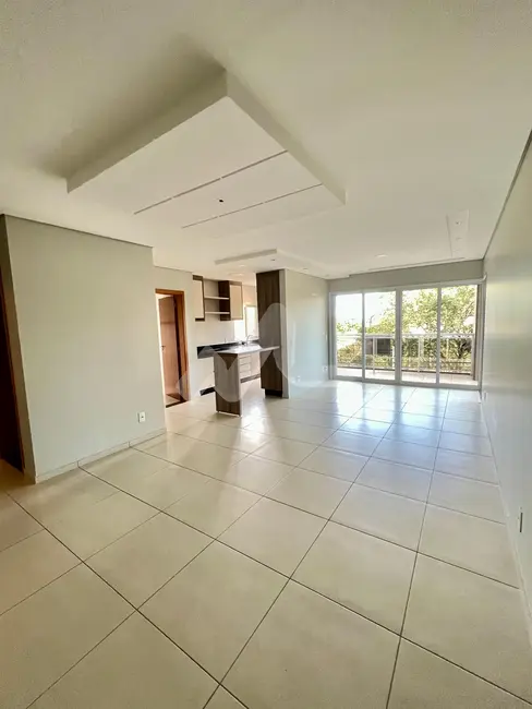 Foto 2 de Apartamento com 2 quartos à venda, 130m2 em Jardim La Salle, Toledo - PR